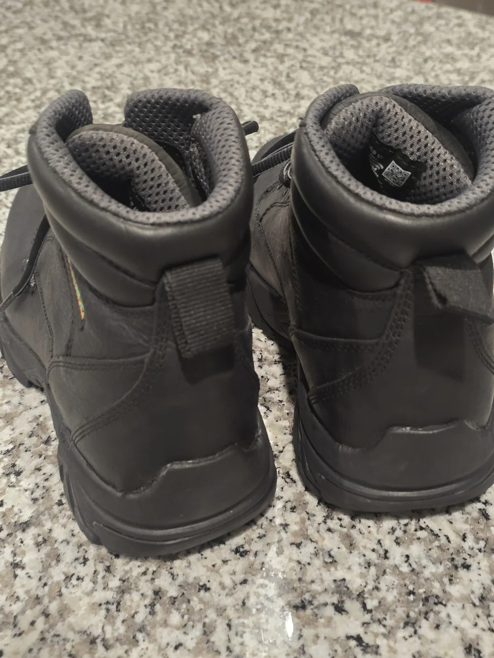 HyTest Black Waterproof Safety Boots